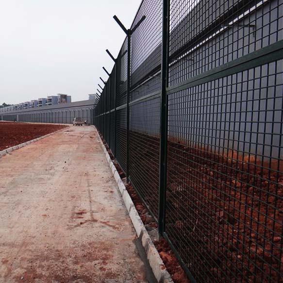 監(jiān)獄圍墻加高網圖片1 監(jiān)獄圍墻加高網圖片1