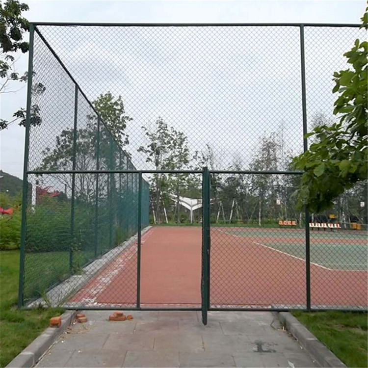 浸塑籃球場(chǎng)圍網(wǎng)圖片3