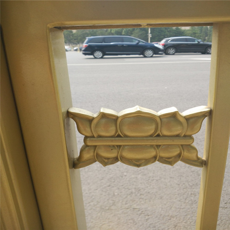 蓮花黃色護欄圖片2 蓮花黃色護欄圖片2