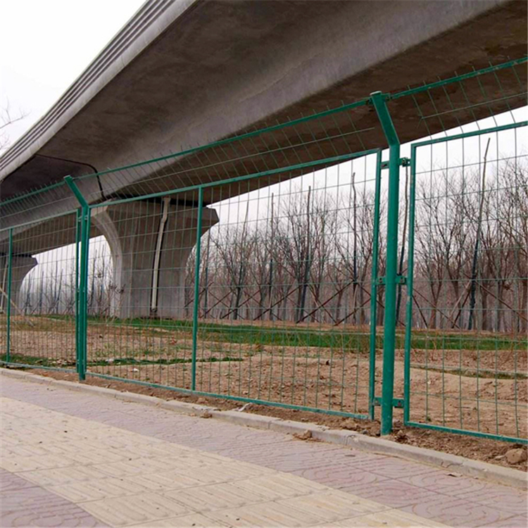 隔離網圍欄圖片2 隔離網圍欄圖片2