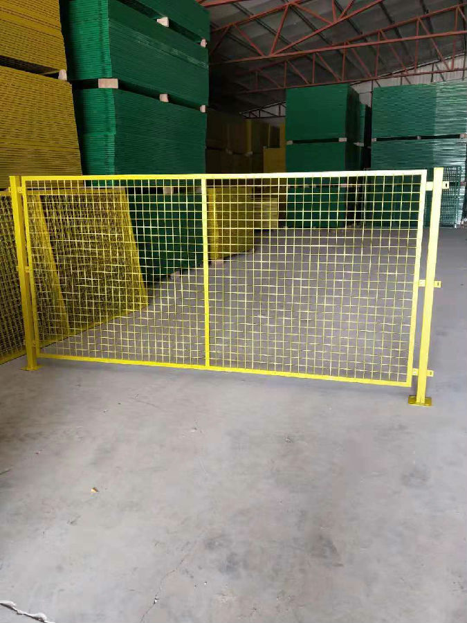  倉庫隔離網