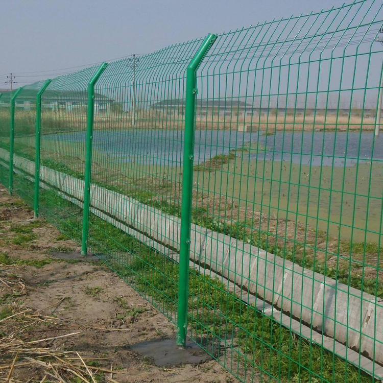 采摘園圍墻雙邊絲護欄圖片4 采摘園圍墻雙邊絲護欄圖片4