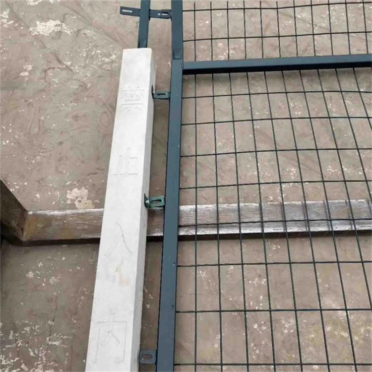 鐵路防護圍欄圖片3 鐵路防護圍欄圖片3