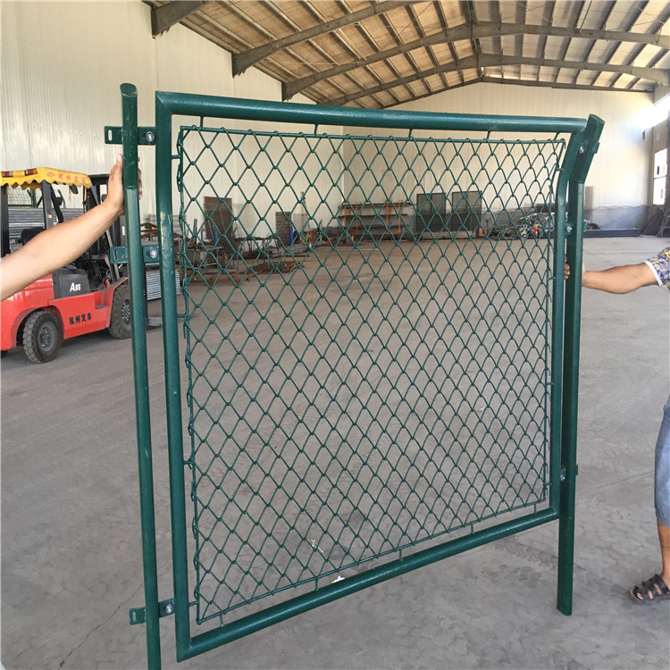 學(xué)校籃球場(chǎng)圍網(wǎng)圖片4