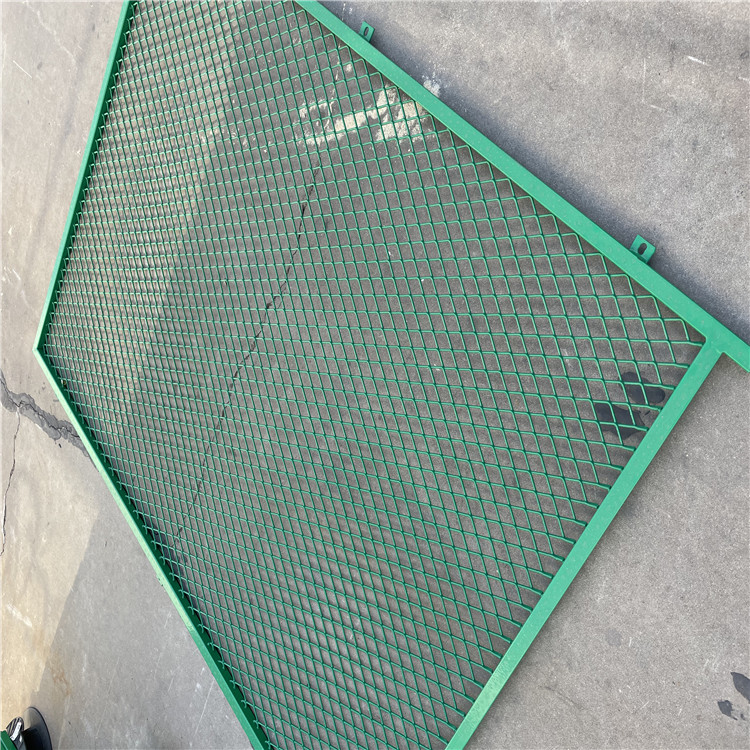 碼頭鐵絲網圍欄圖片2 碼頭鐵絲網圍欄圖片2