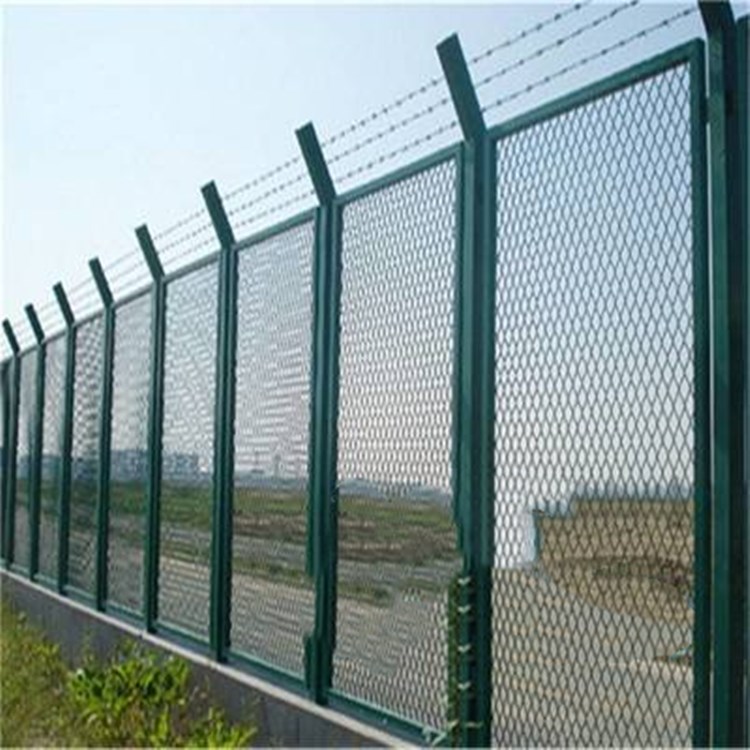 碼頭鐵絲網圍欄圖片3 碼頭鐵絲網圍欄圖片3