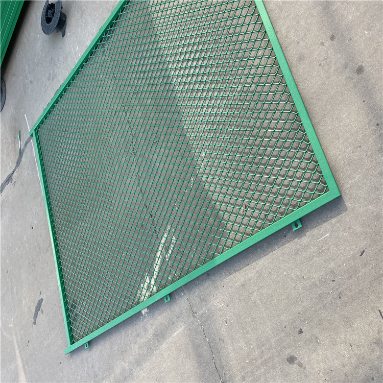 海關(guān)隔離圍墻圖片1 海關(guān)隔離圍墻圖片1