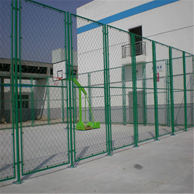 體育訓(xùn)練場(chǎng)地護(hù)欄網(wǎng)圖片1 體育訓(xùn)練場(chǎng)地護(hù)欄網(wǎng)圖片1