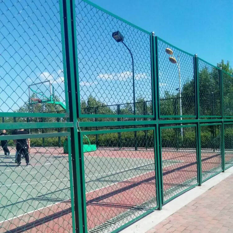 體育訓(xùn)練場(chǎng)地護(hù)欄網(wǎng)圖片2 體育訓(xùn)練場(chǎng)地護(hù)欄網(wǎng)圖片2