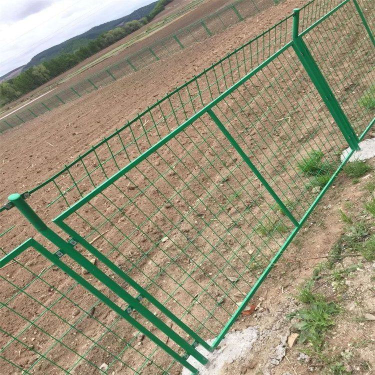 鐵絲網護欄圖片4 鐵絲網護欄圖片4